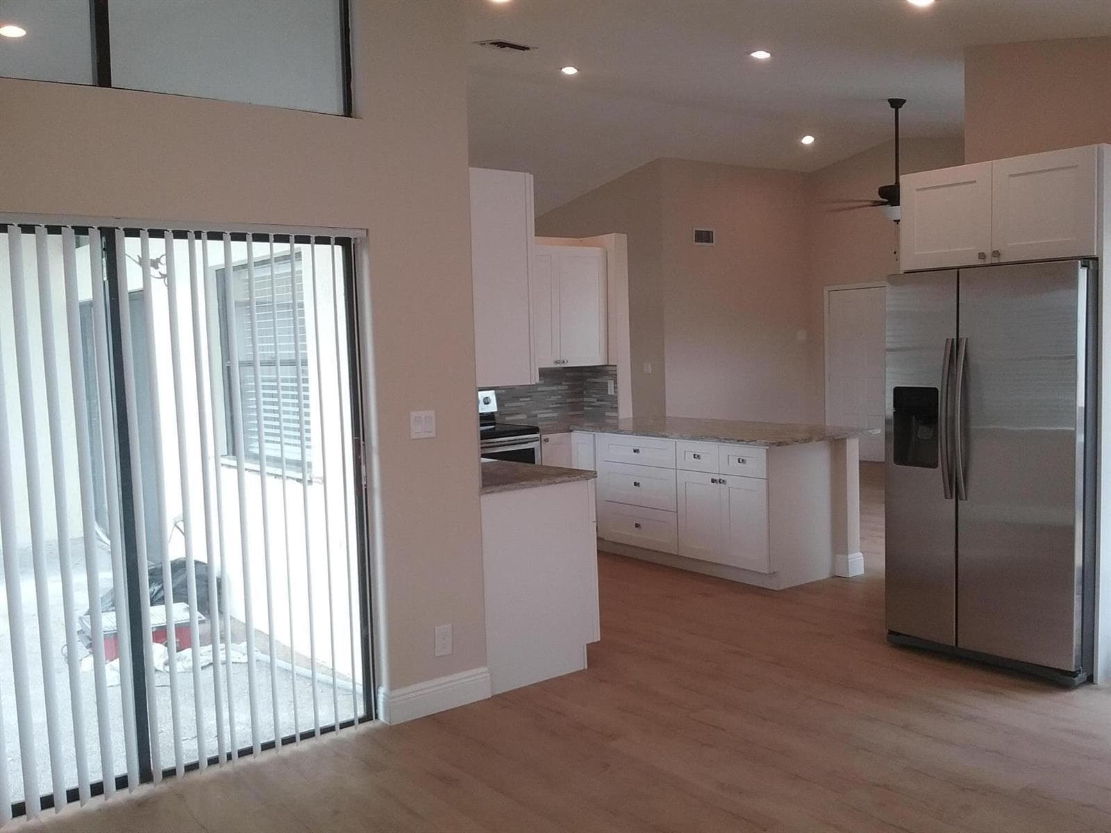 21071 Woodspring Avenue photo 2