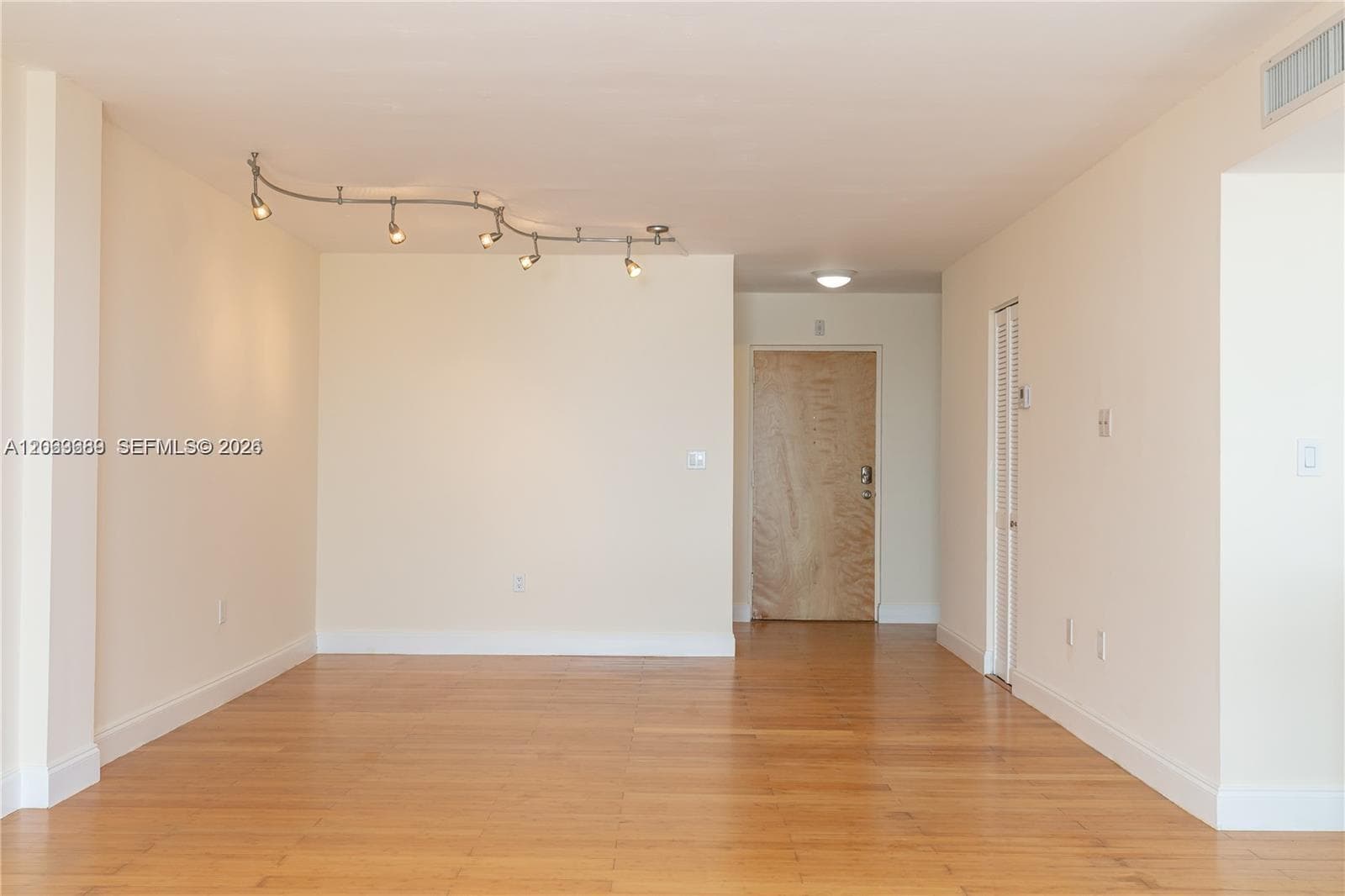 8100 Byron Ave 501 photo 12