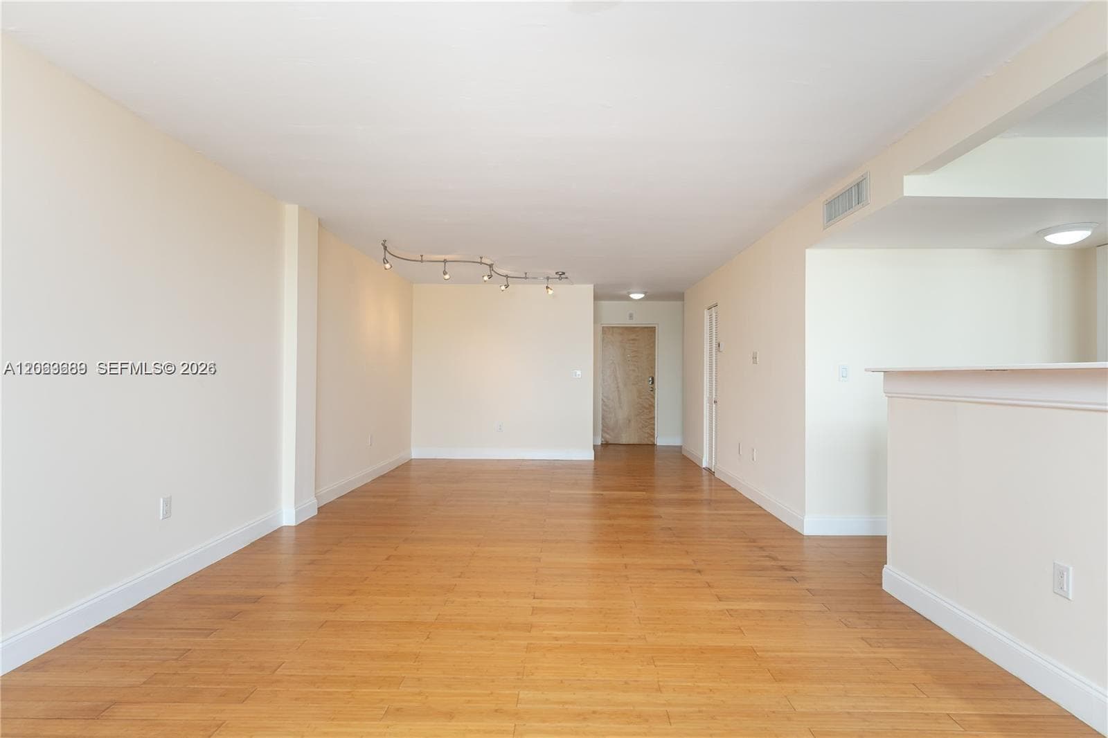 8100 Byron Ave 501 photo 11