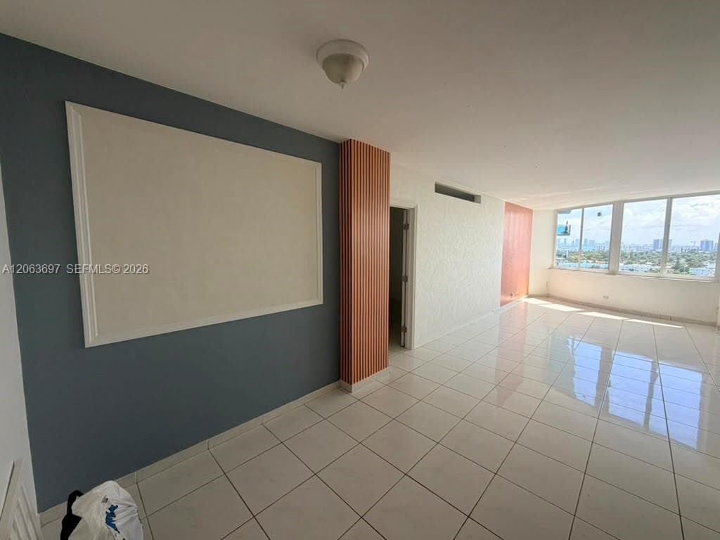 7441 Wayne Ave 14D photo 2