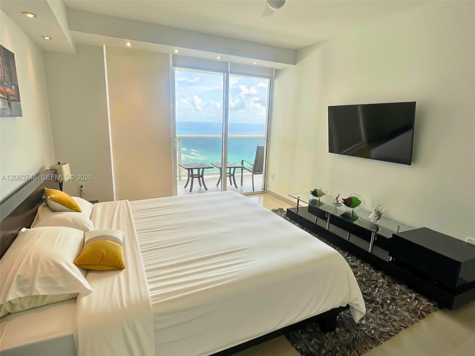 1830 S Ocean Dr 3011 photo 8