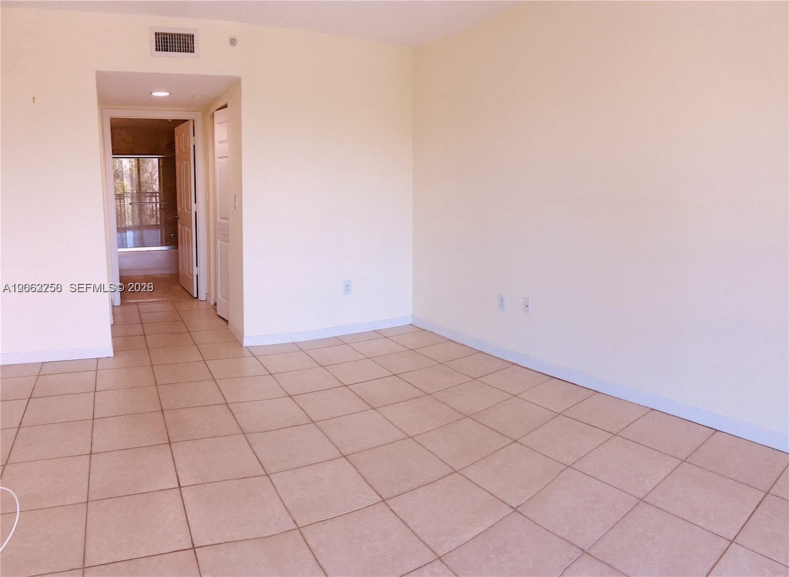 201 Golden Isles Dr 409 photo 20