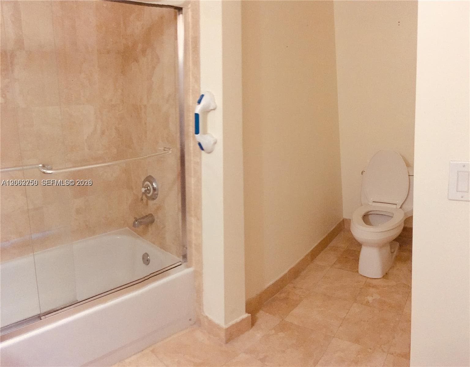 201 Golden Isles Dr 409 photo 21