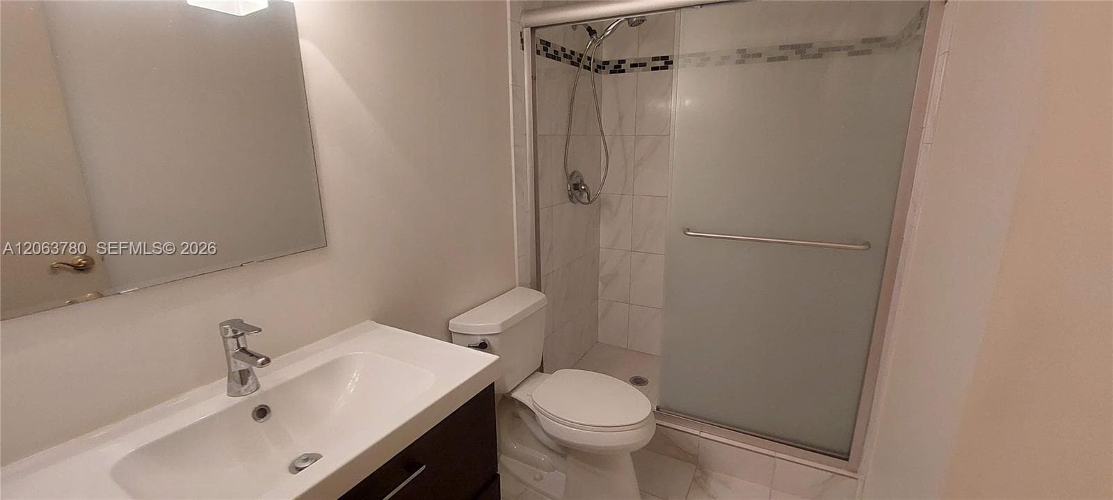 1900 Diana Dr 3A photo 14