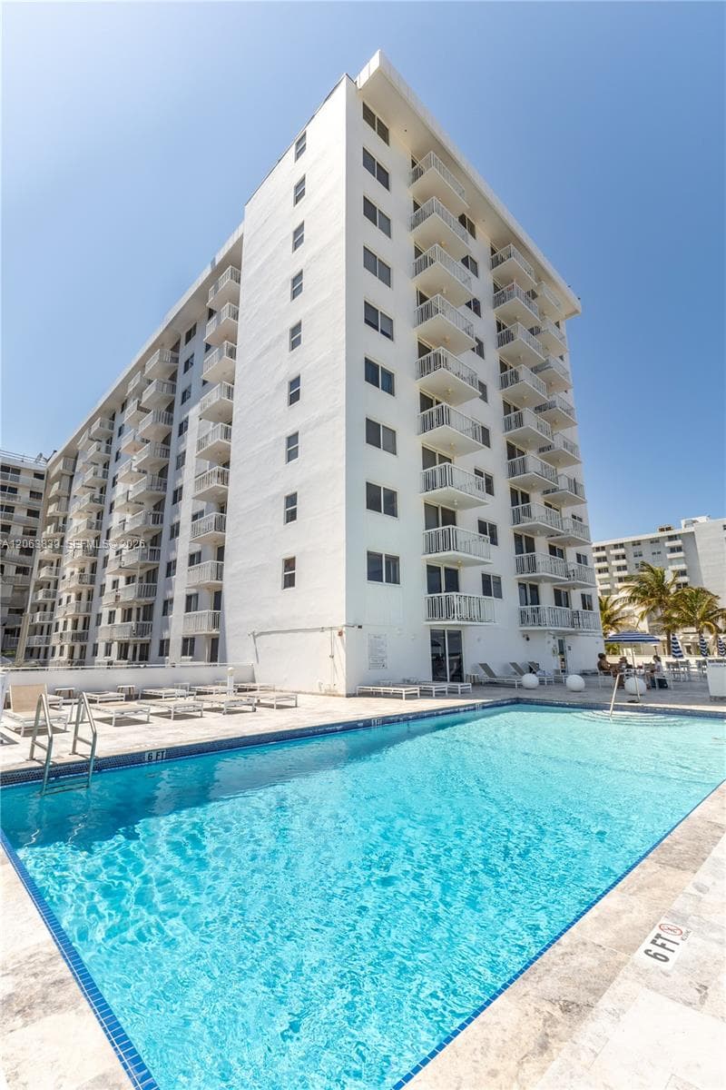 401 Ocean Dr 316 photo 15