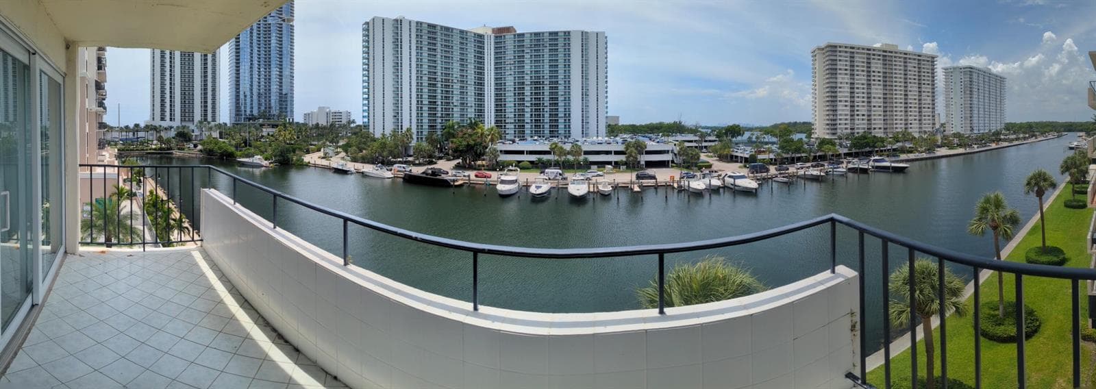 220 KINGS POINT Drive 501 photo 18