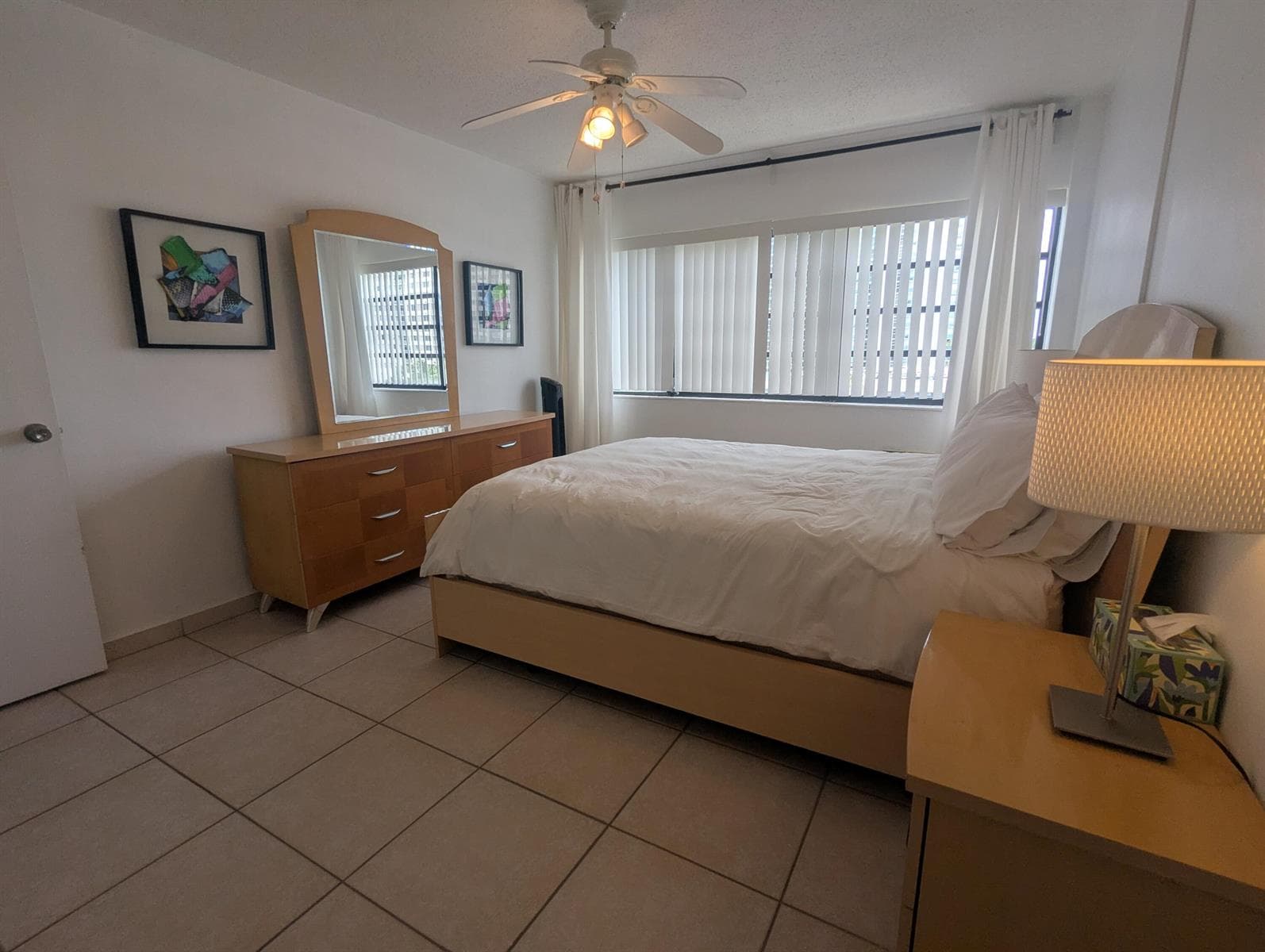 220 KINGS POINT Drive 501 photo 11