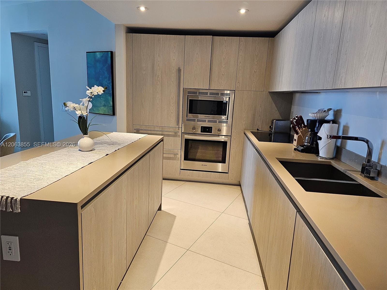 4111 S Ocean Dr 3608 photo 3