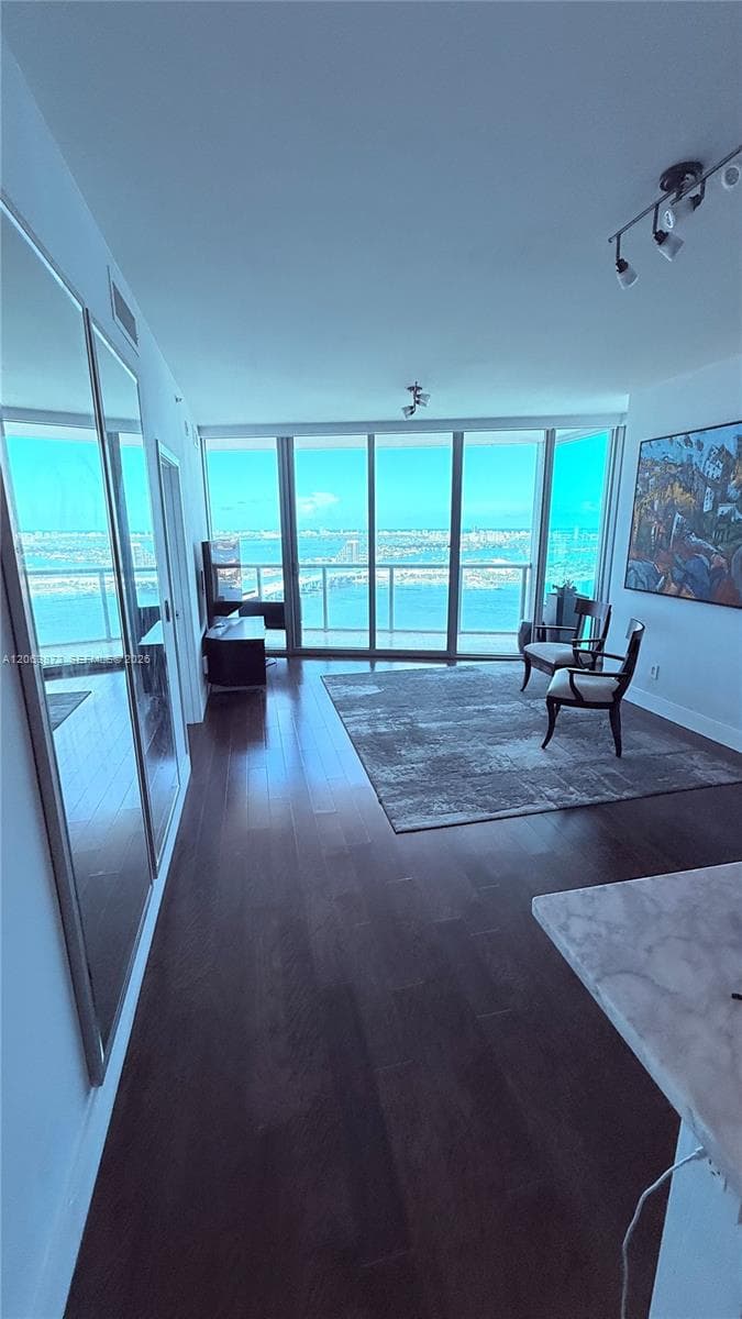 888 Biscayne Blvd 4009 photo 14