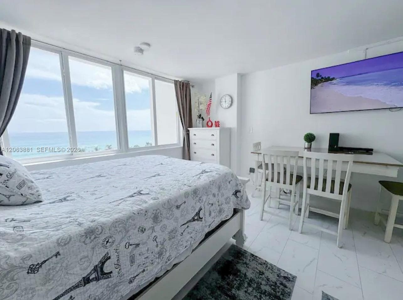 19201 Collins Ave 545 photo 5