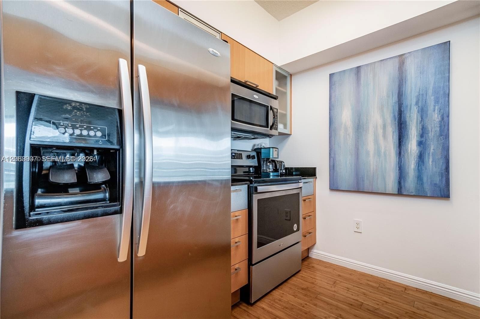 1750 N Bayshore Dr 5505 photo 8