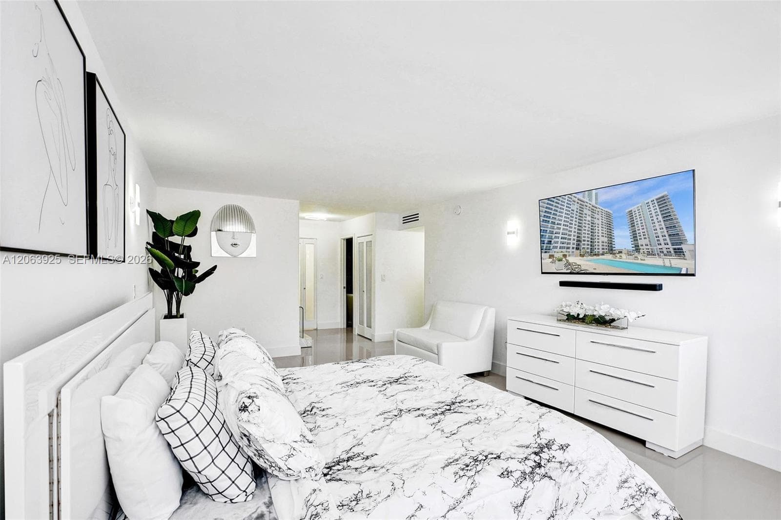 2751 S Ocean Dr 301S photo 13