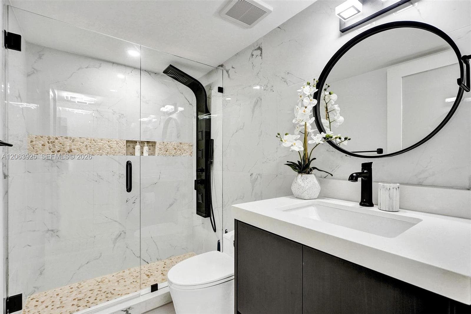 2751 S Ocean Dr 301S photo 10