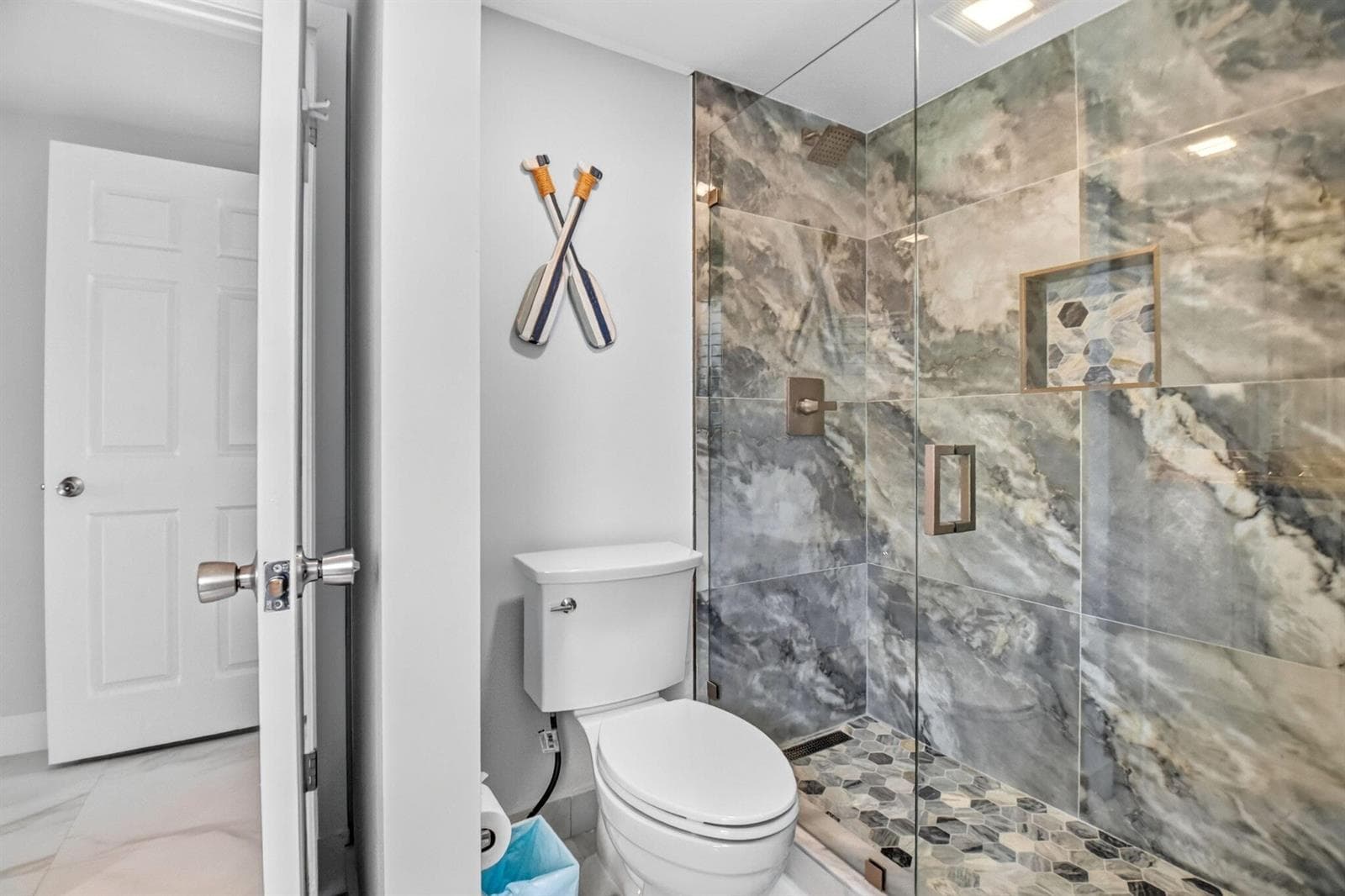 1149 Marine Way E G3L photo 13