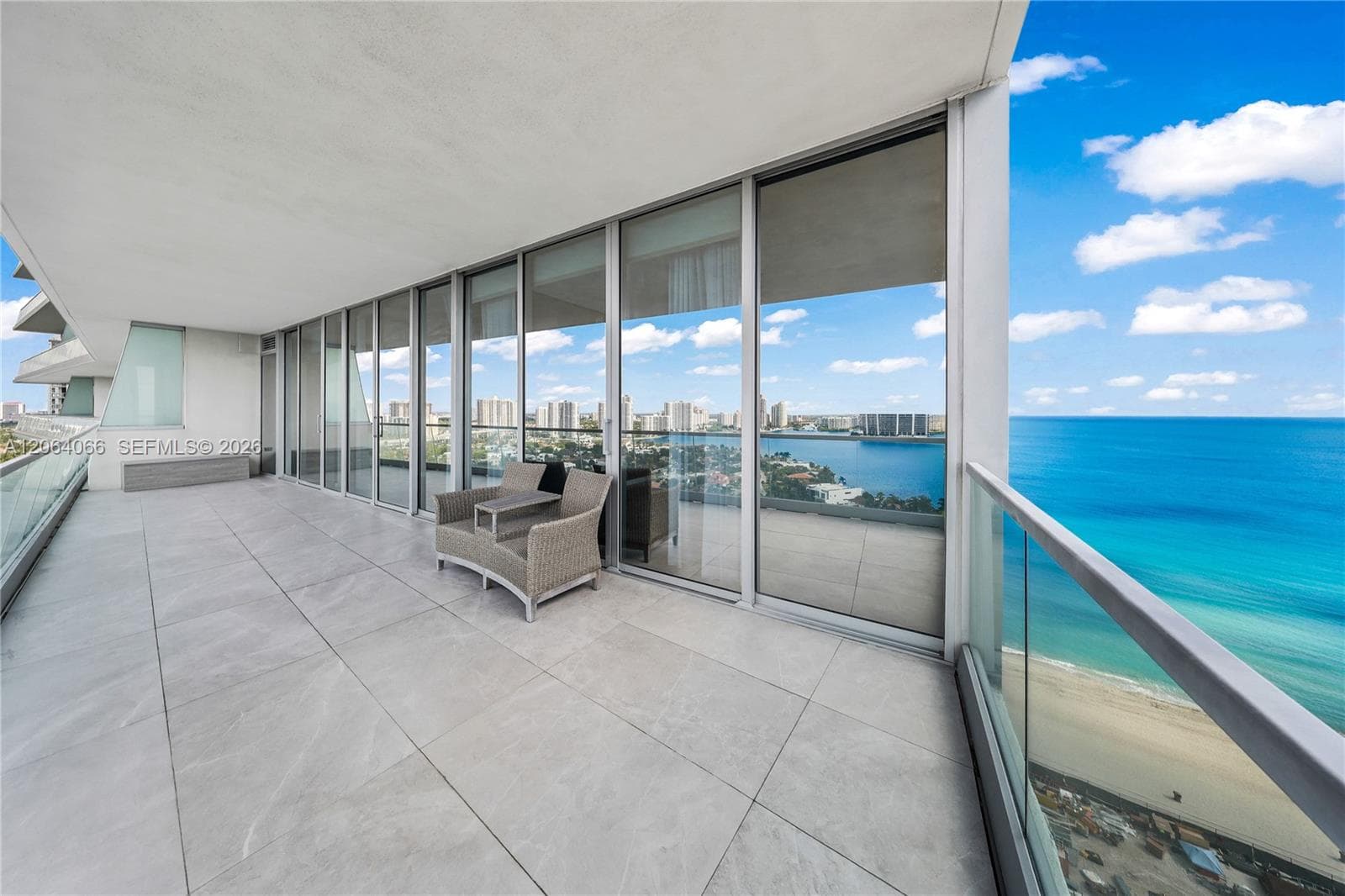 18501 Collins Ave 1804 photo 17