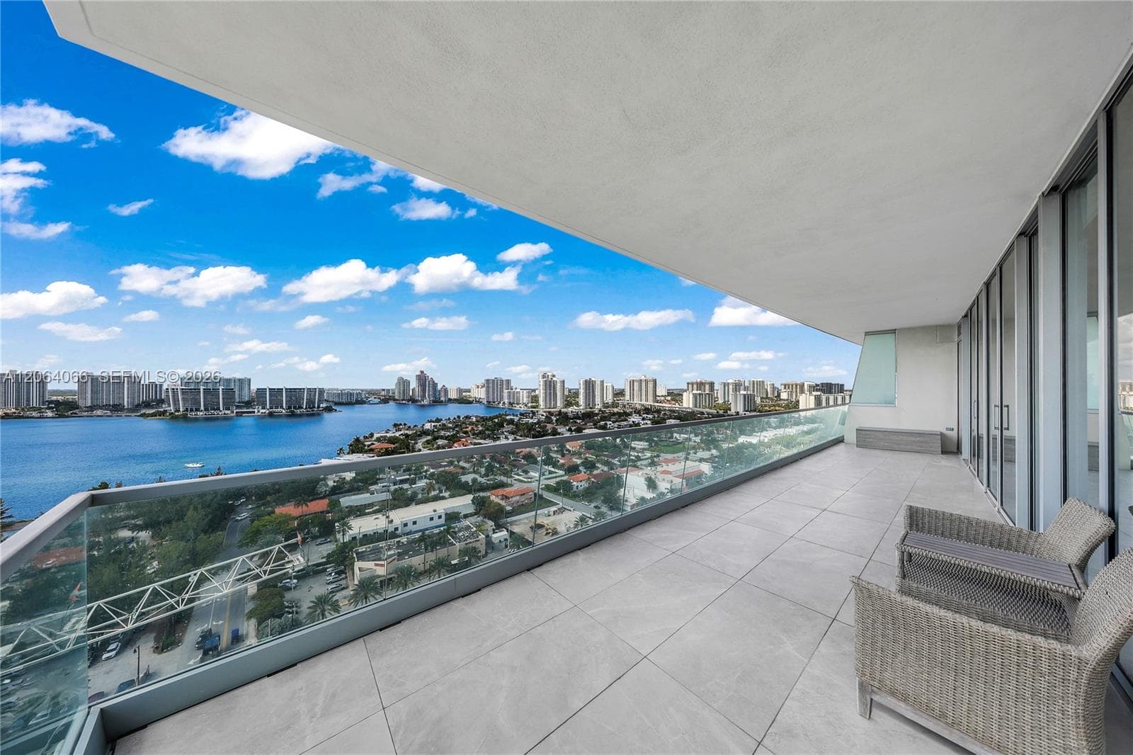 18501 Collins Ave 1804 photo 14