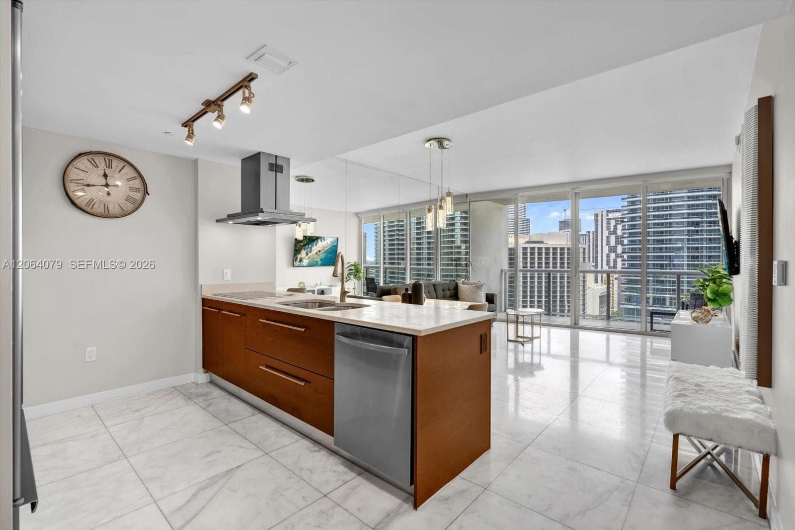 485 Brickell Ave 2103 photo 12