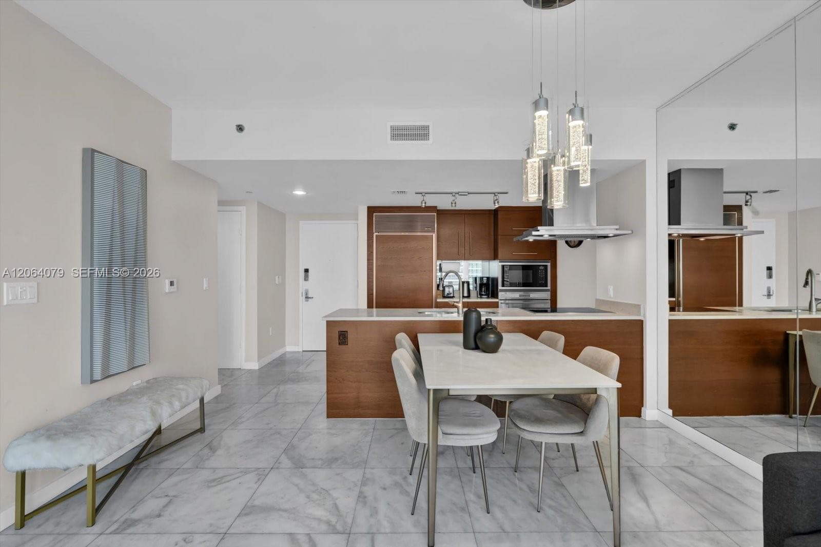 485 Brickell Ave 2103 photo 9