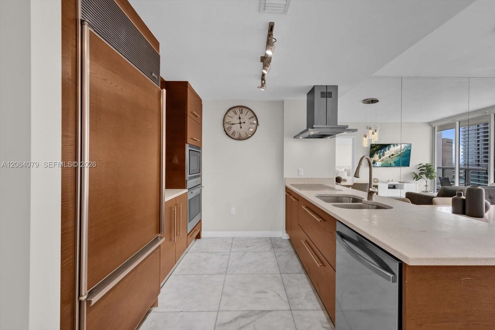 485 Brickell Ave 2103 photo 10