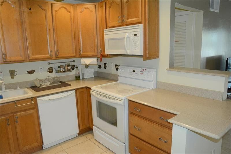 6499 BAY CLUB Drive 2 photo 12
