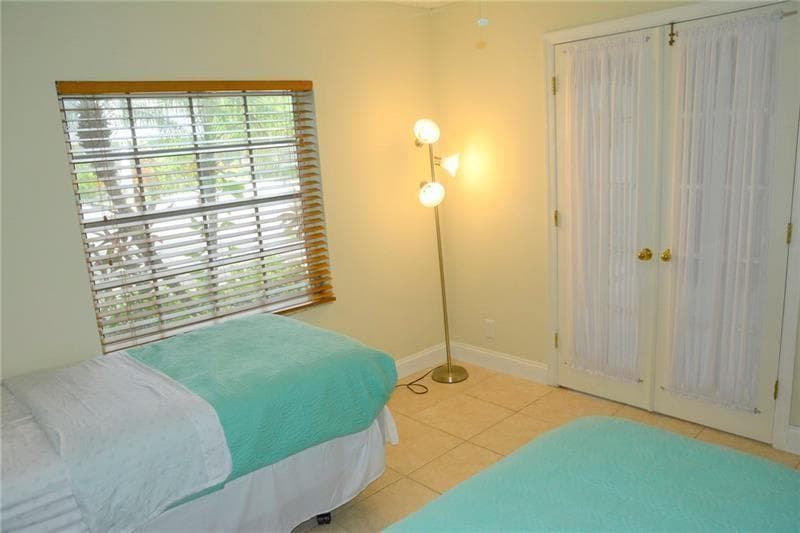 6499 BAY CLUB Drive 2 photo 18