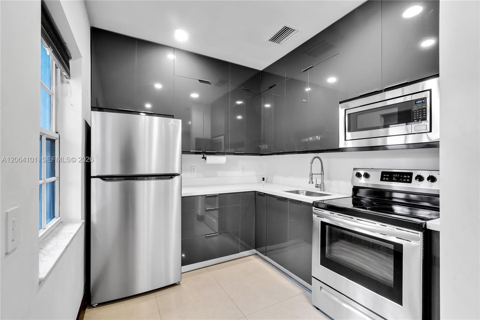 8335 E Crespi Blvd 4 photo 5