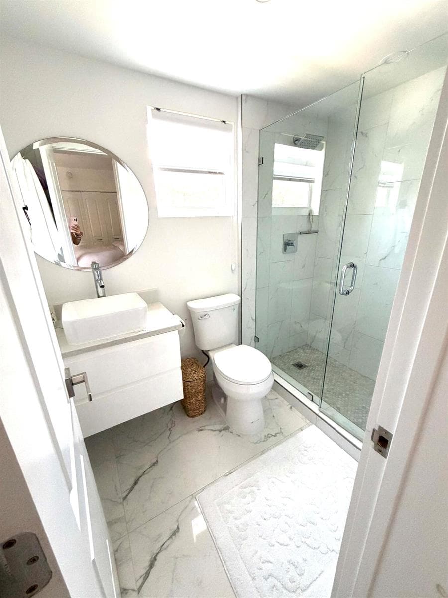 120 Lehane Terrace 206 photo 17