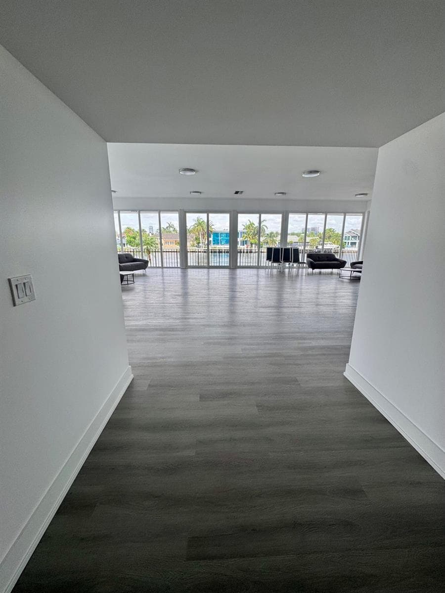 3113 S OCEAN Drive 209 photo 22
