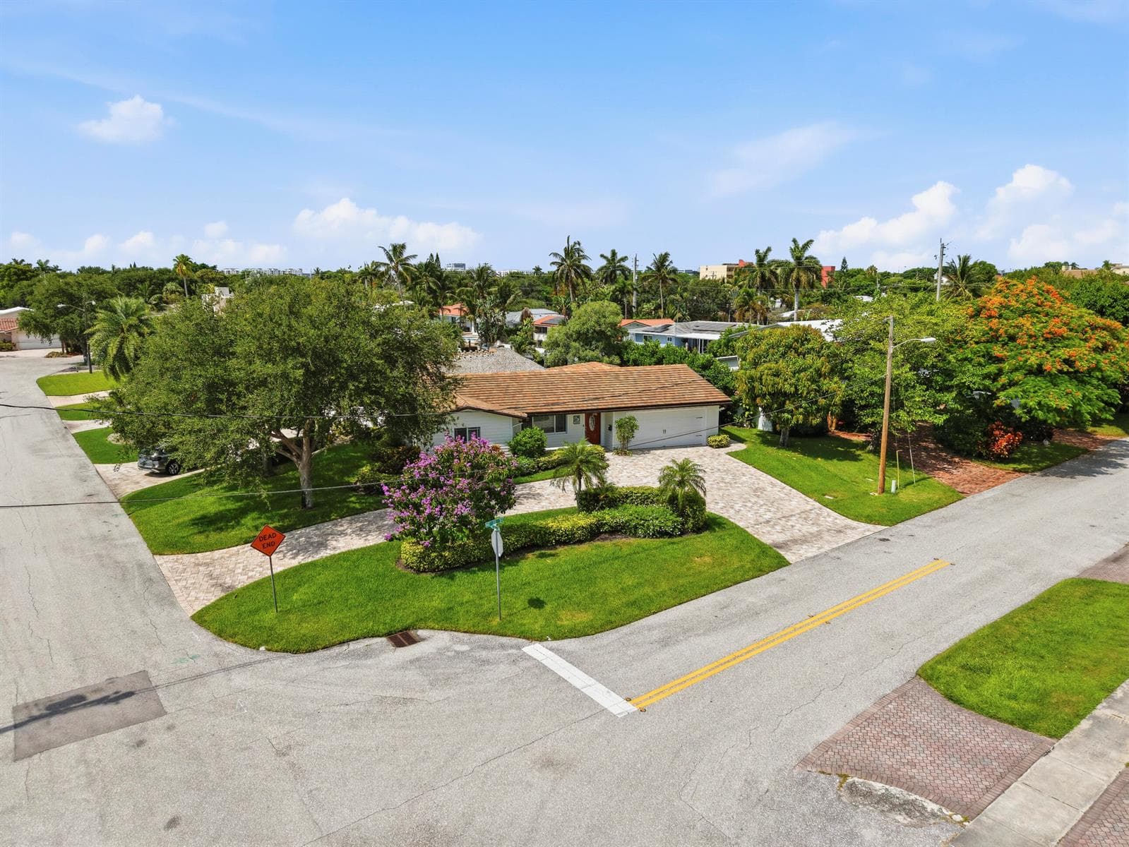 2690 NE 11TH Street photo 12