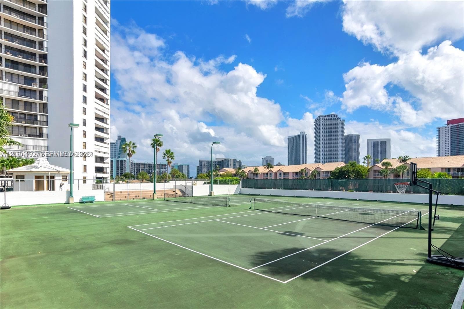 300 Three Islands Blvd 406 photo 17