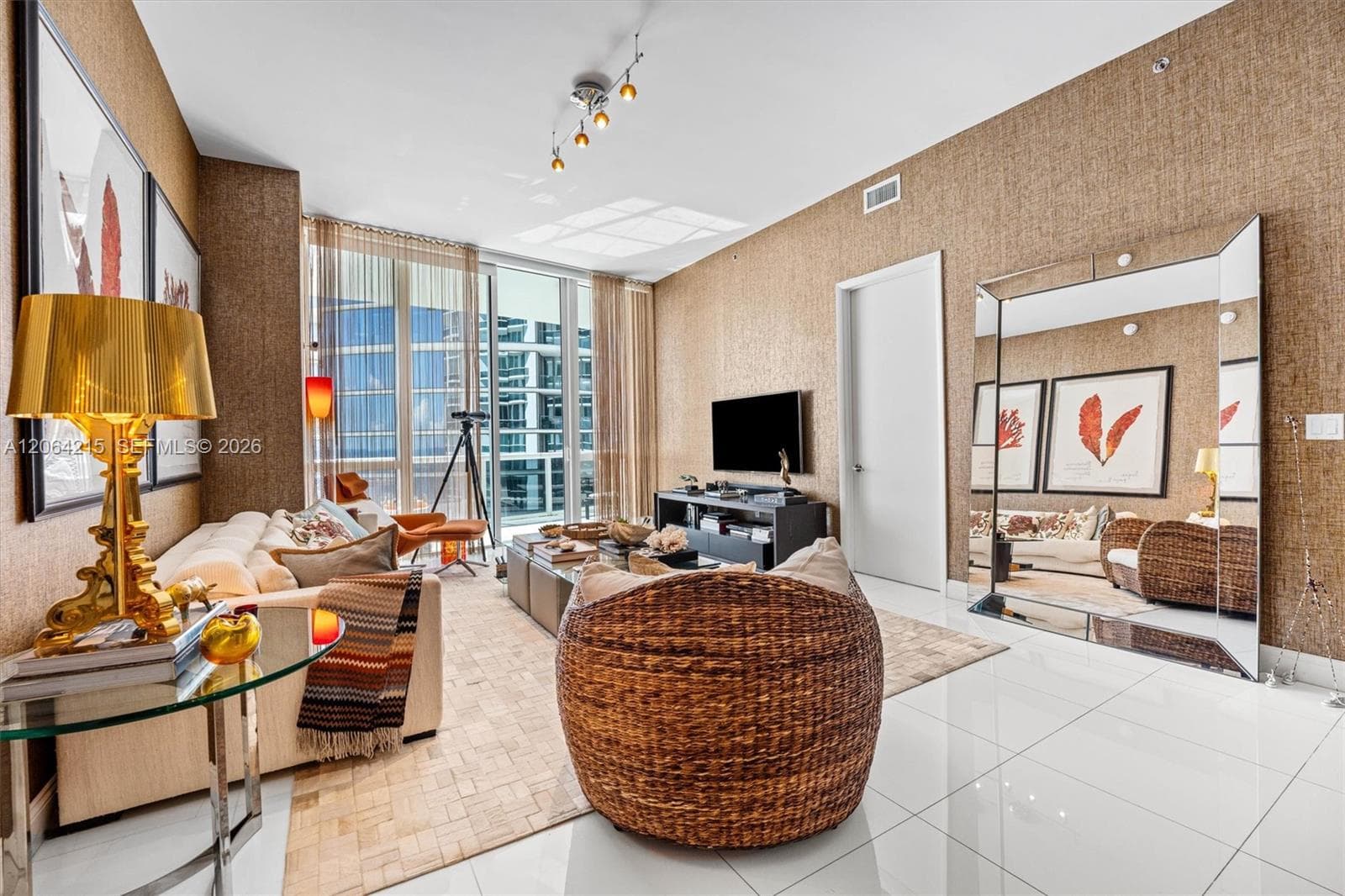 15811 Collins Ave 3107 photo 6