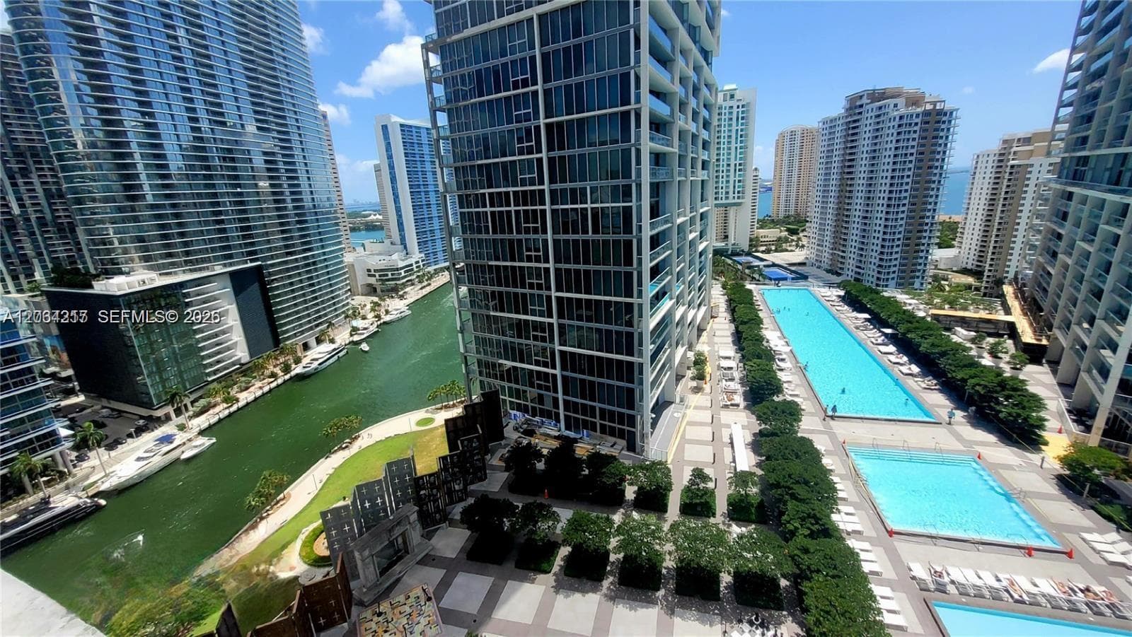 485 Brickell Ave 2311 photo 1