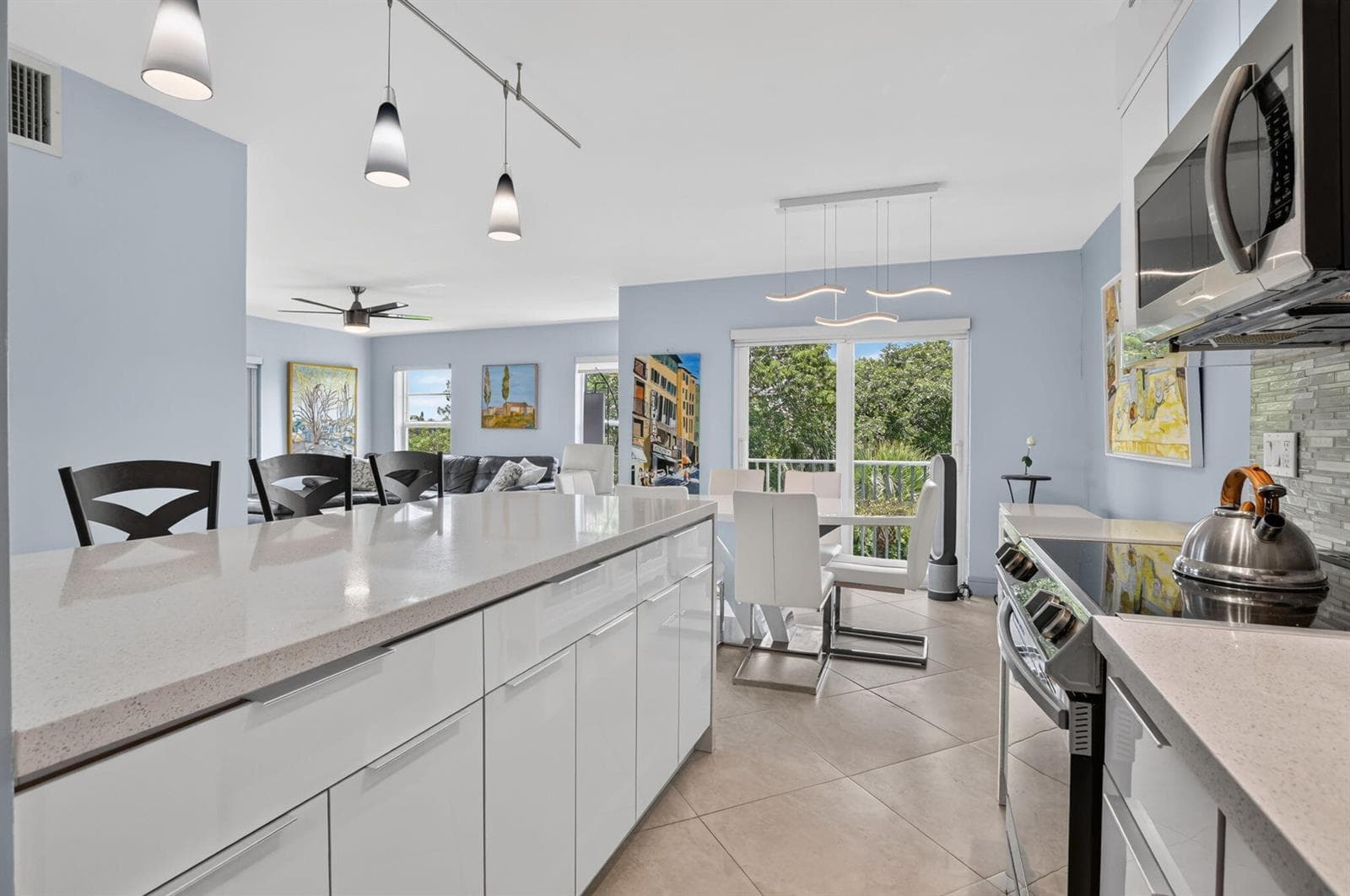 950 Ponce De Leon Road 5110 photo 2