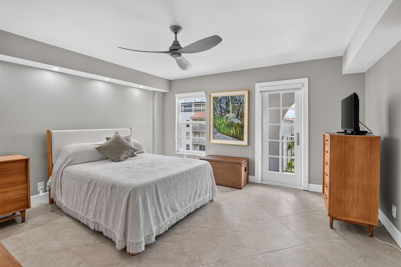 950 Ponce De Leon Road 5110 photo 14