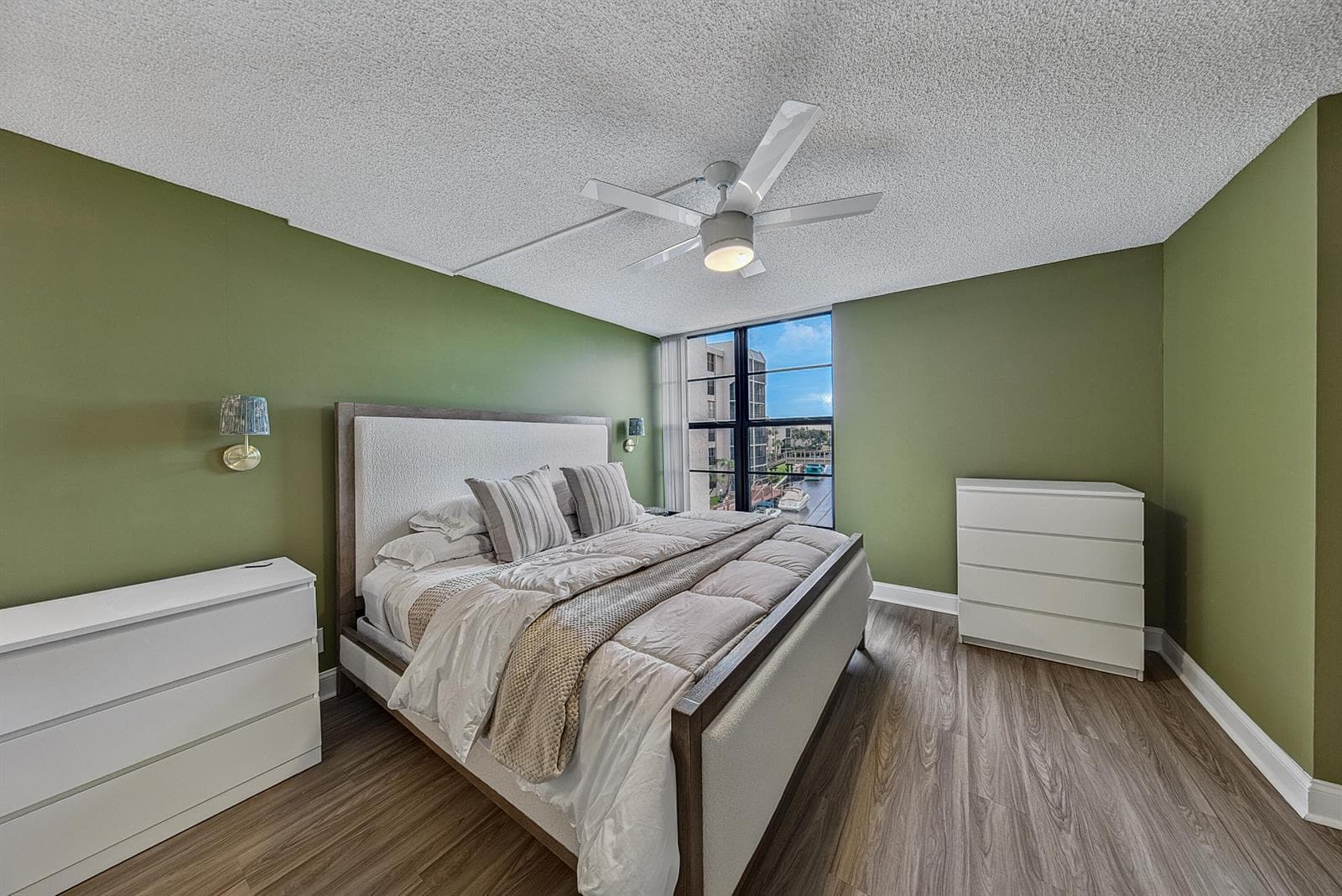 4 ROYAL PALM Way 3020 photo 17