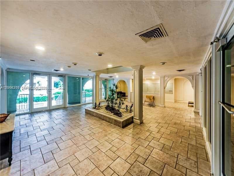 100 EDGEWATER DR 305 photo 20