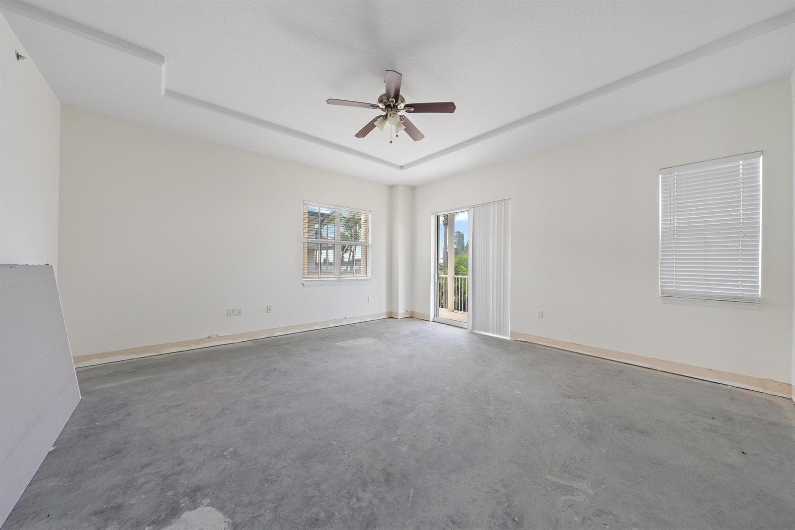 3920 N Flagler Drive 301 photo 16