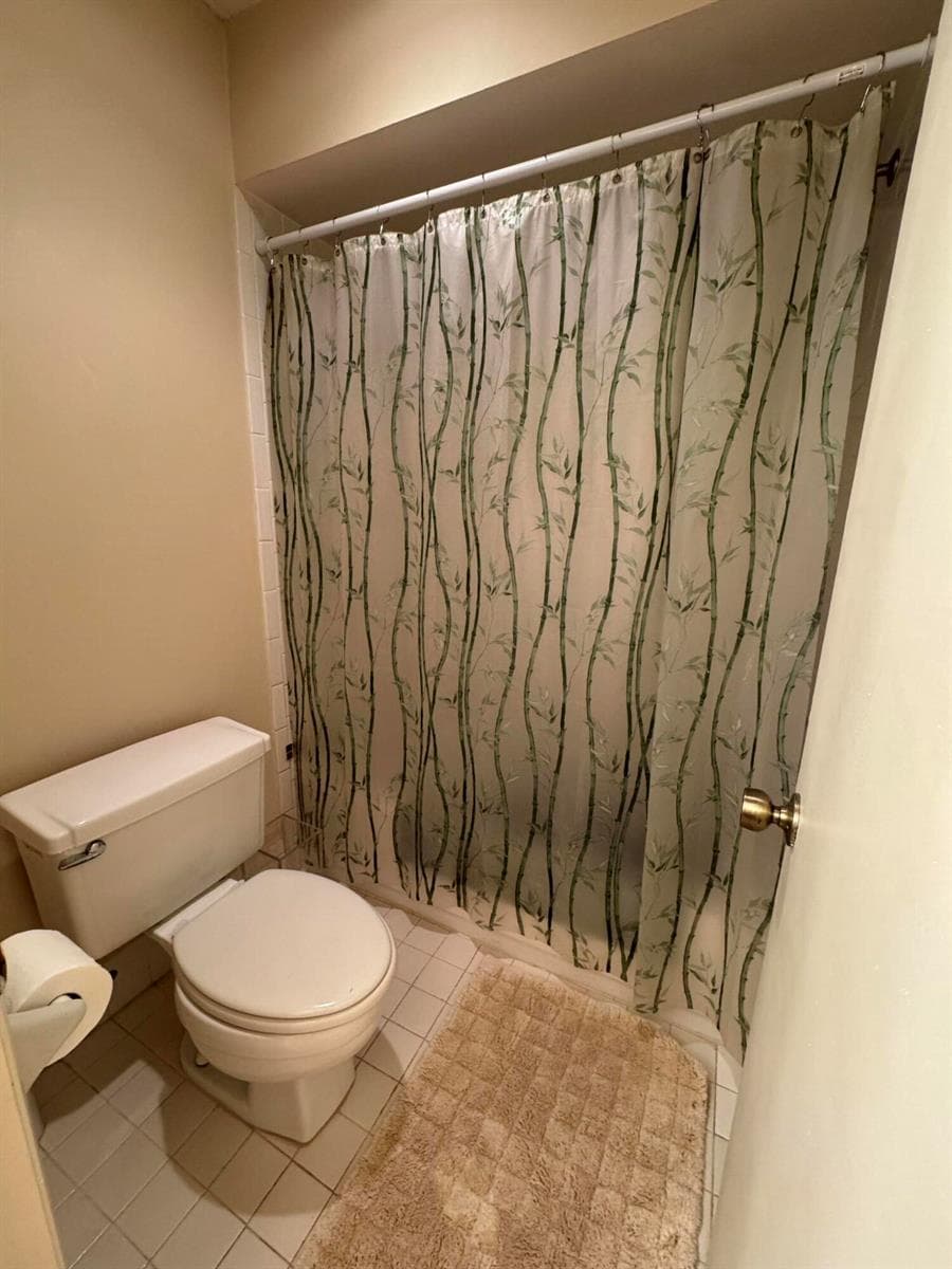 11894 Suellen Circle photo 17