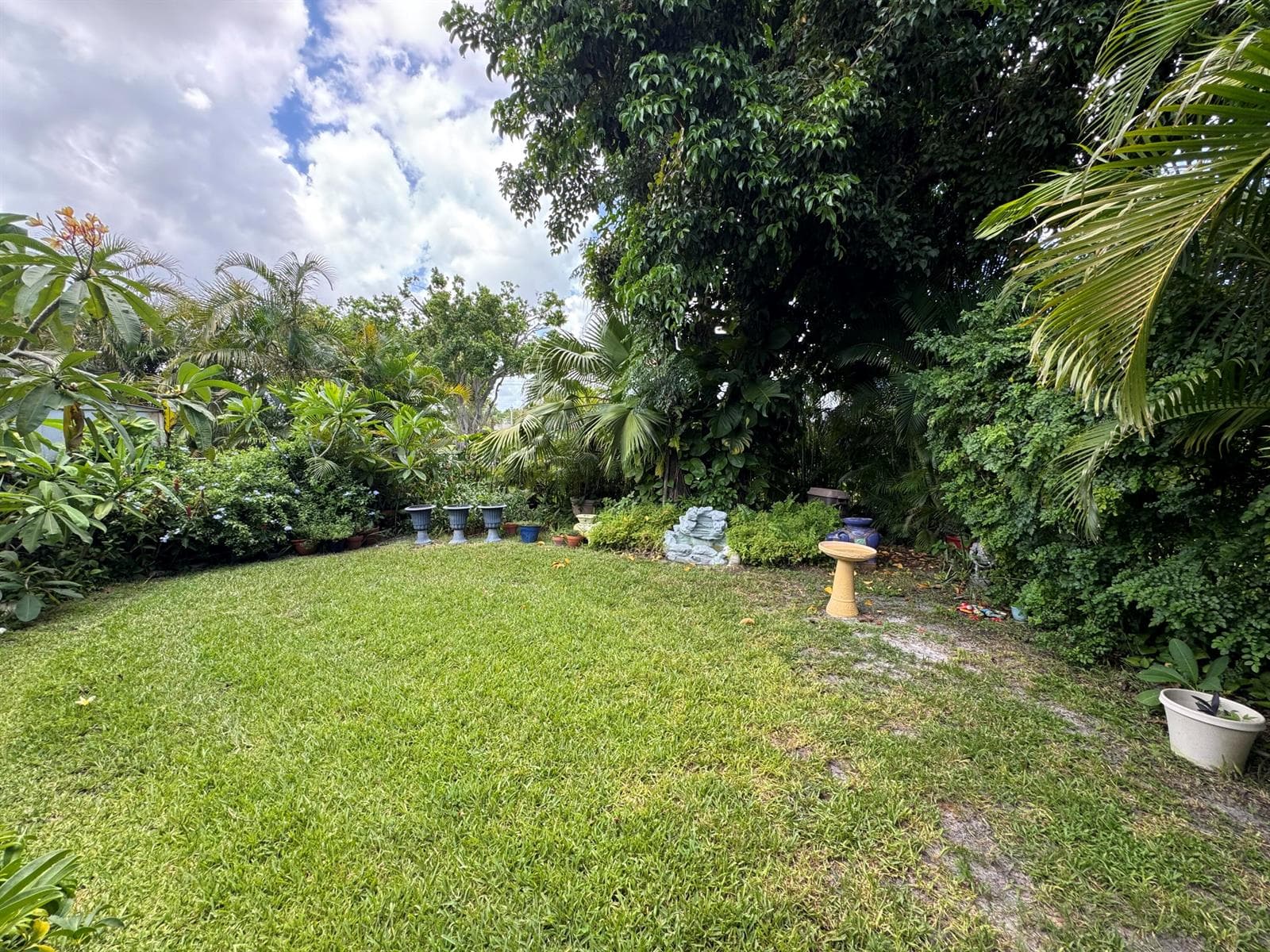11894 Suellen Circle photo 4