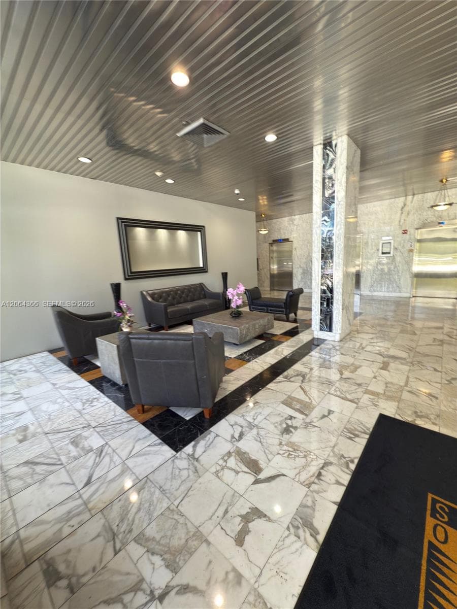 3675 N Country Club Dr 109 photo 2