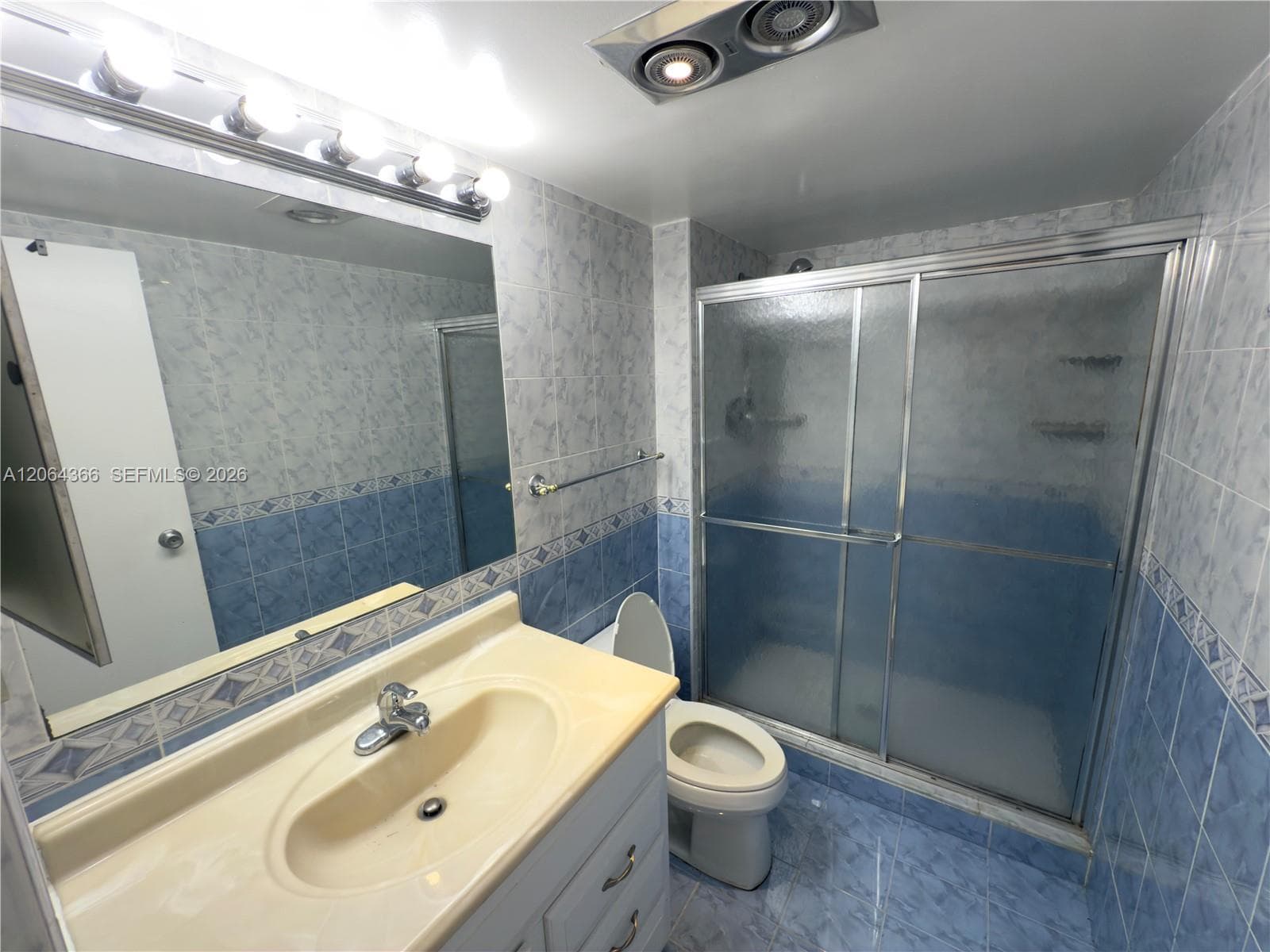 3675 N Country Club Dr 109 photo 18