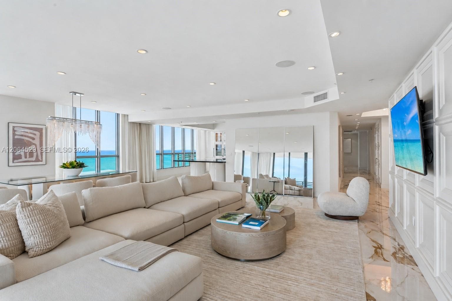 3535 S Ocean Dr 2106 photo 2