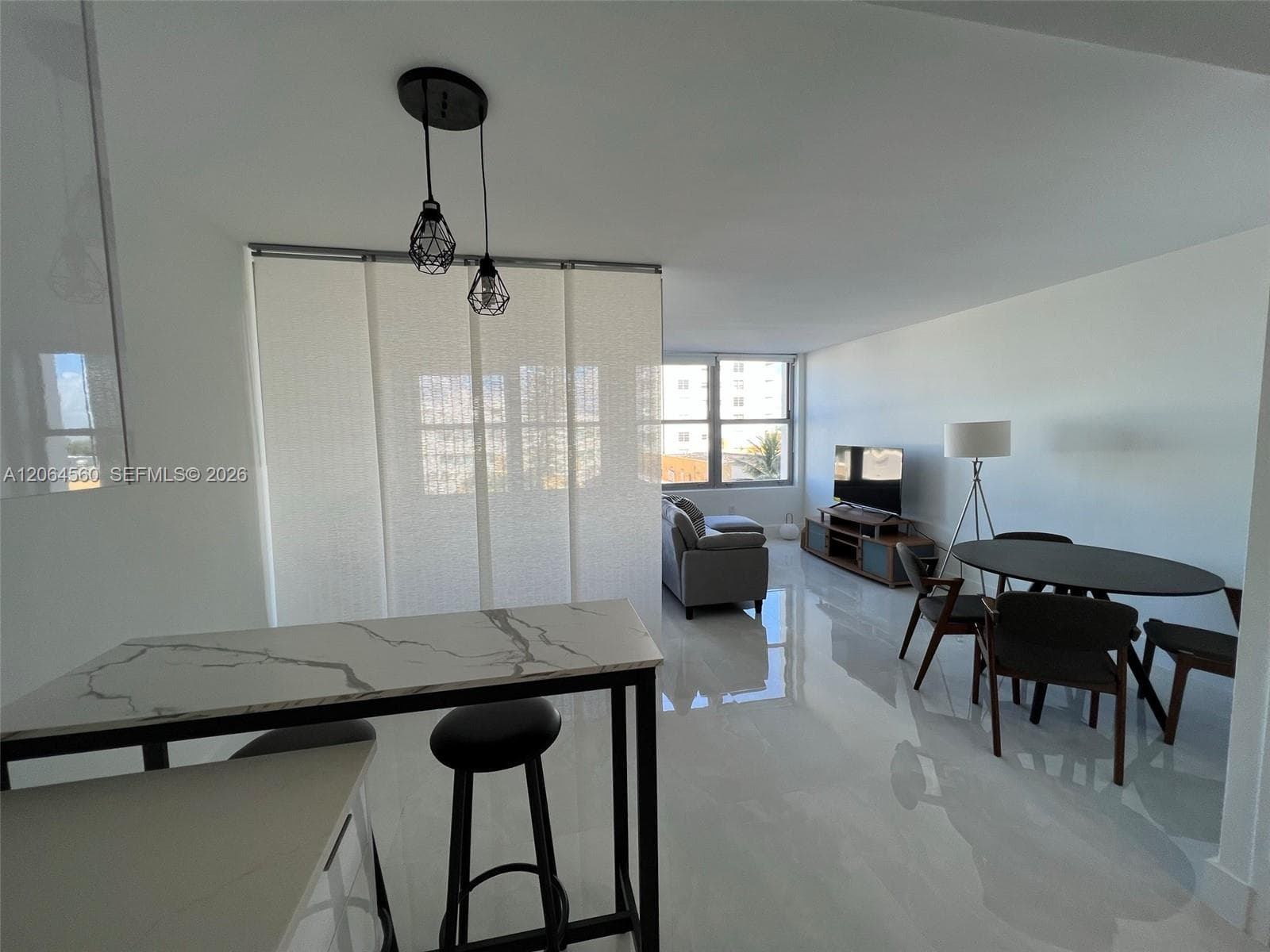 2899 Collins Ave 610 photo 2
