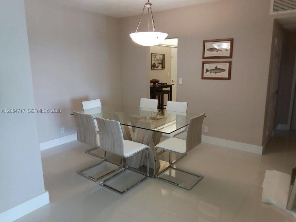3801 S Ocean Dr 3X photo 5