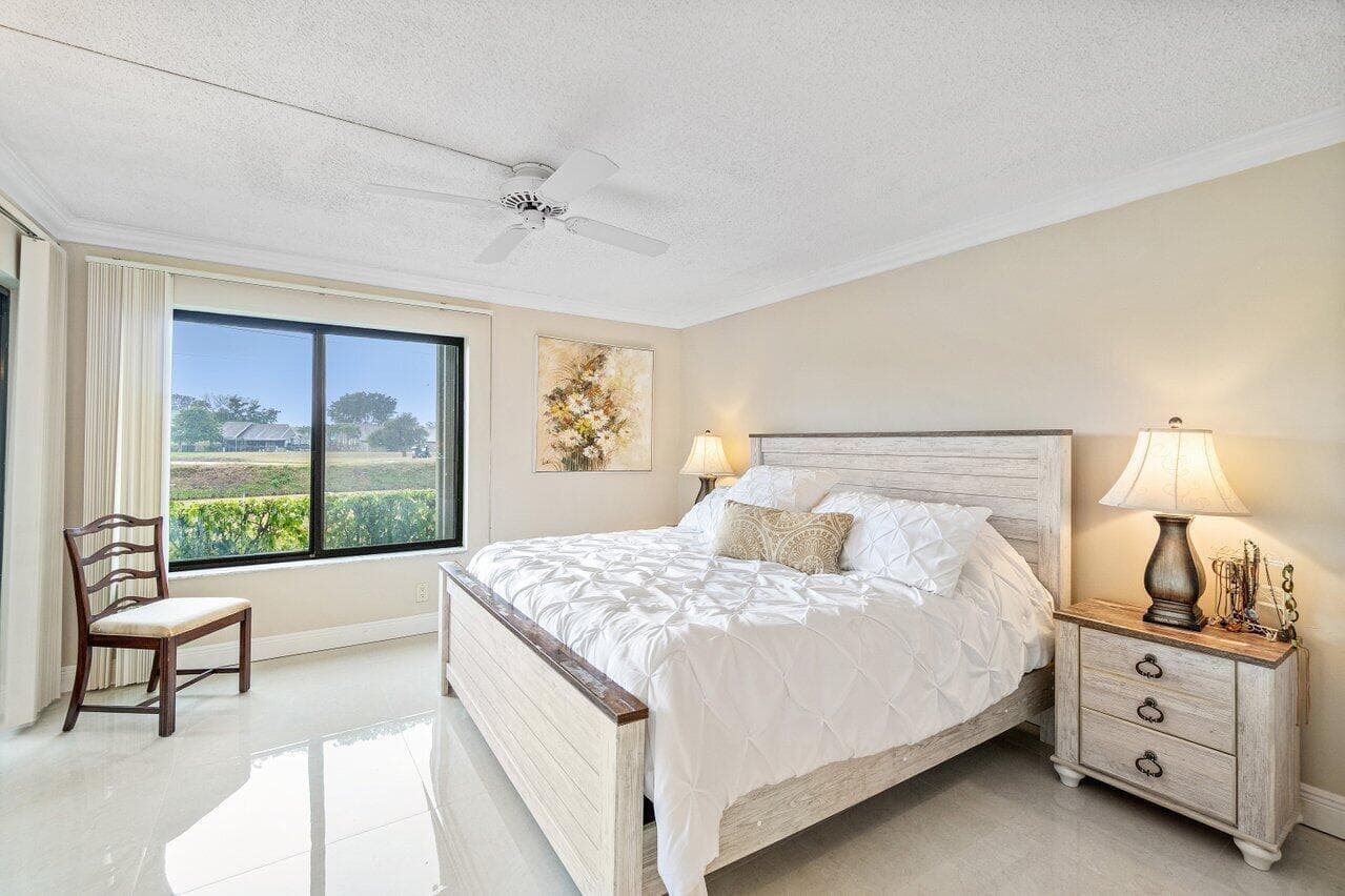 5771 FAIRWAY PARK Court 103 photo 17
