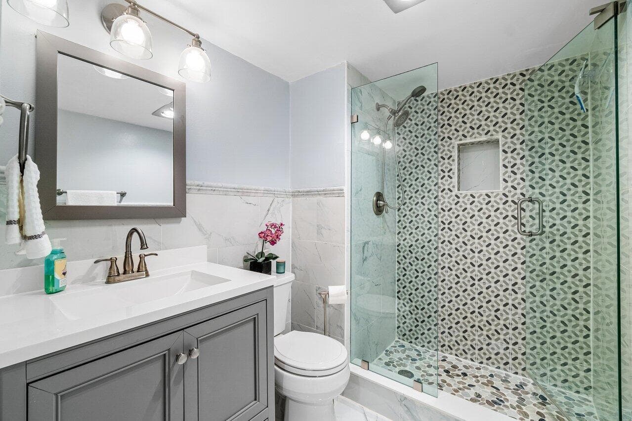 5771 FAIRWAY PARK Court 103 photo 14