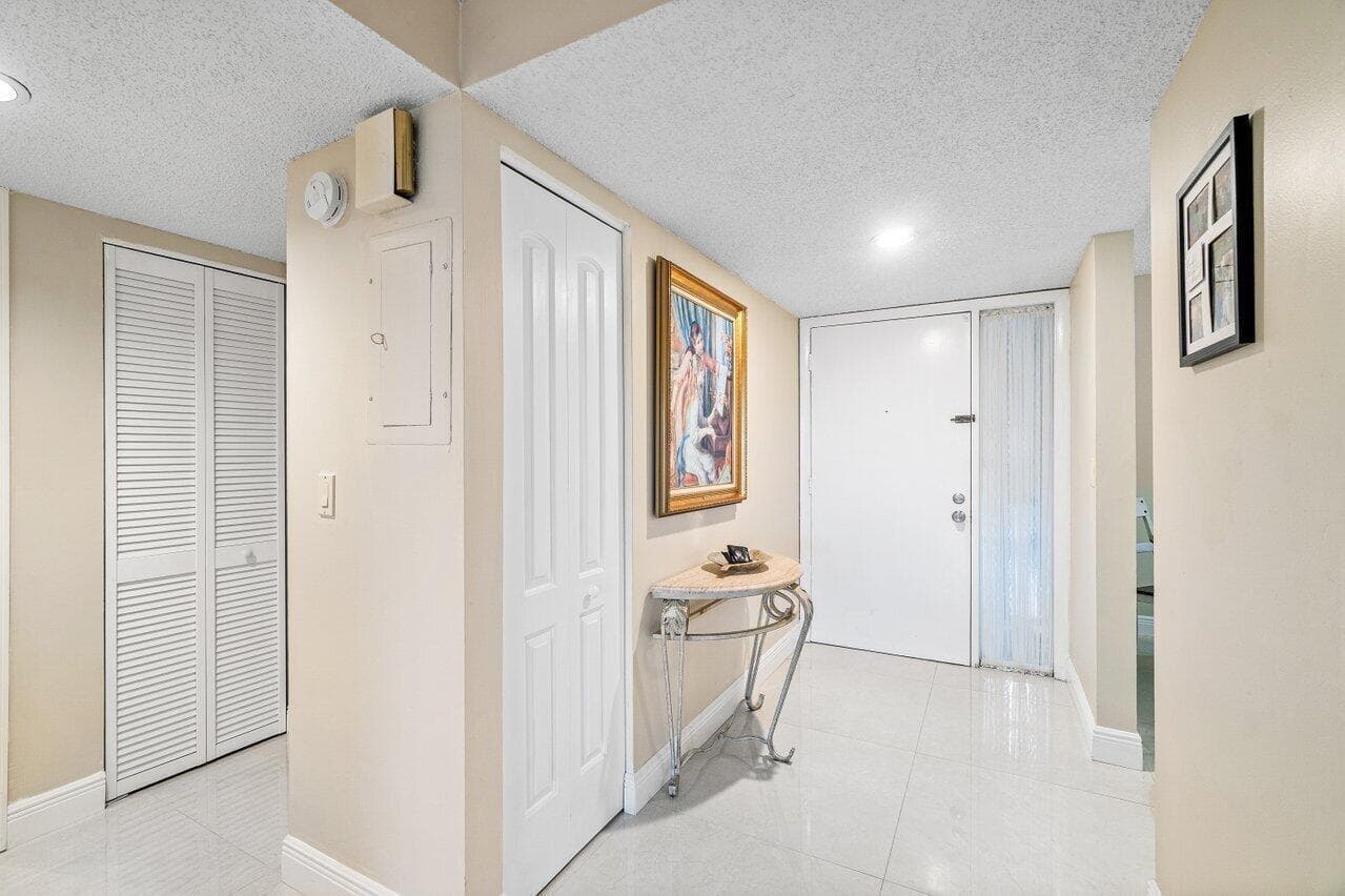5771 FAIRWAY PARK Court 103 photo 11