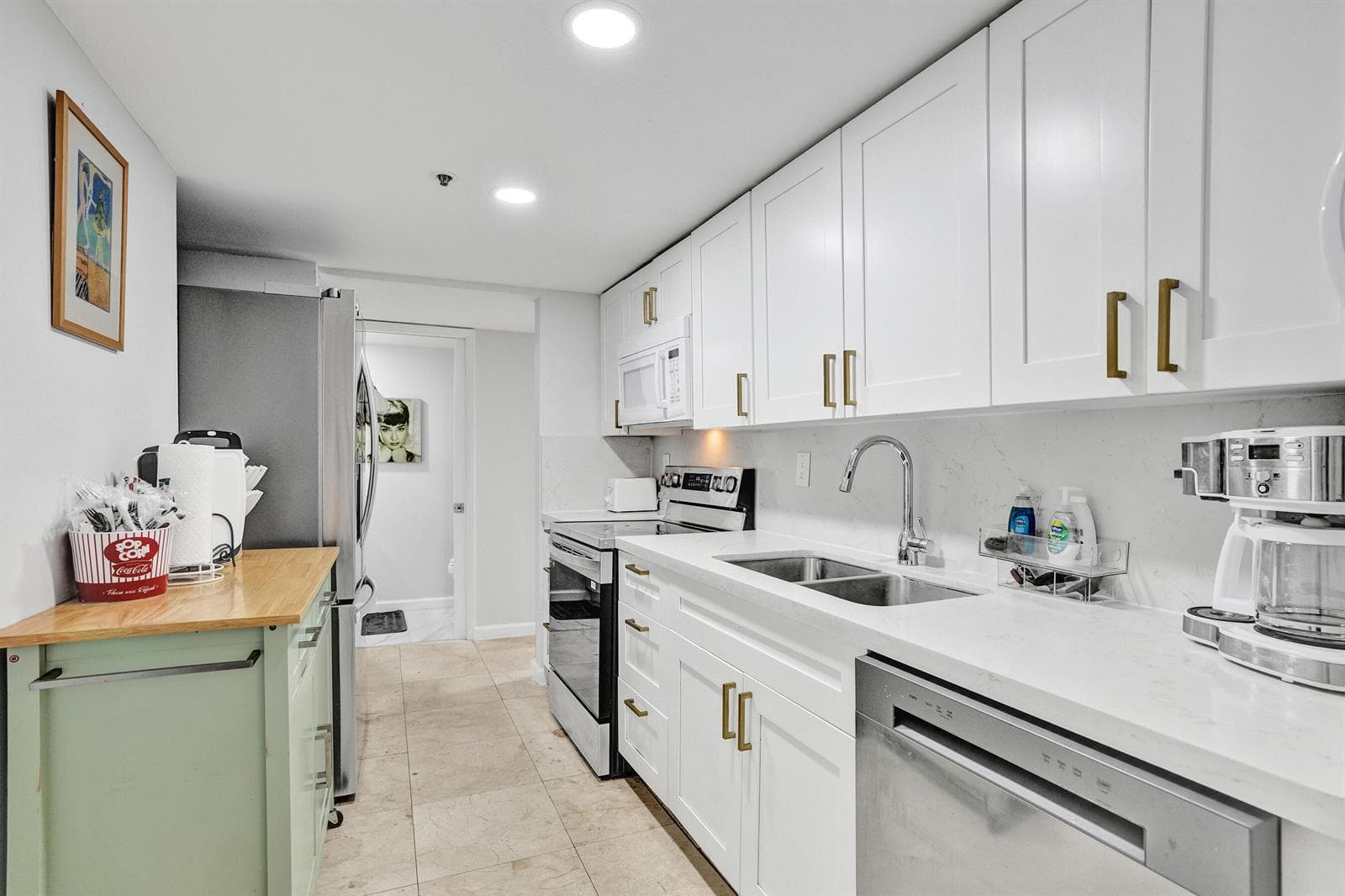 1717 N Bayshore Drive A-1041 photo 11