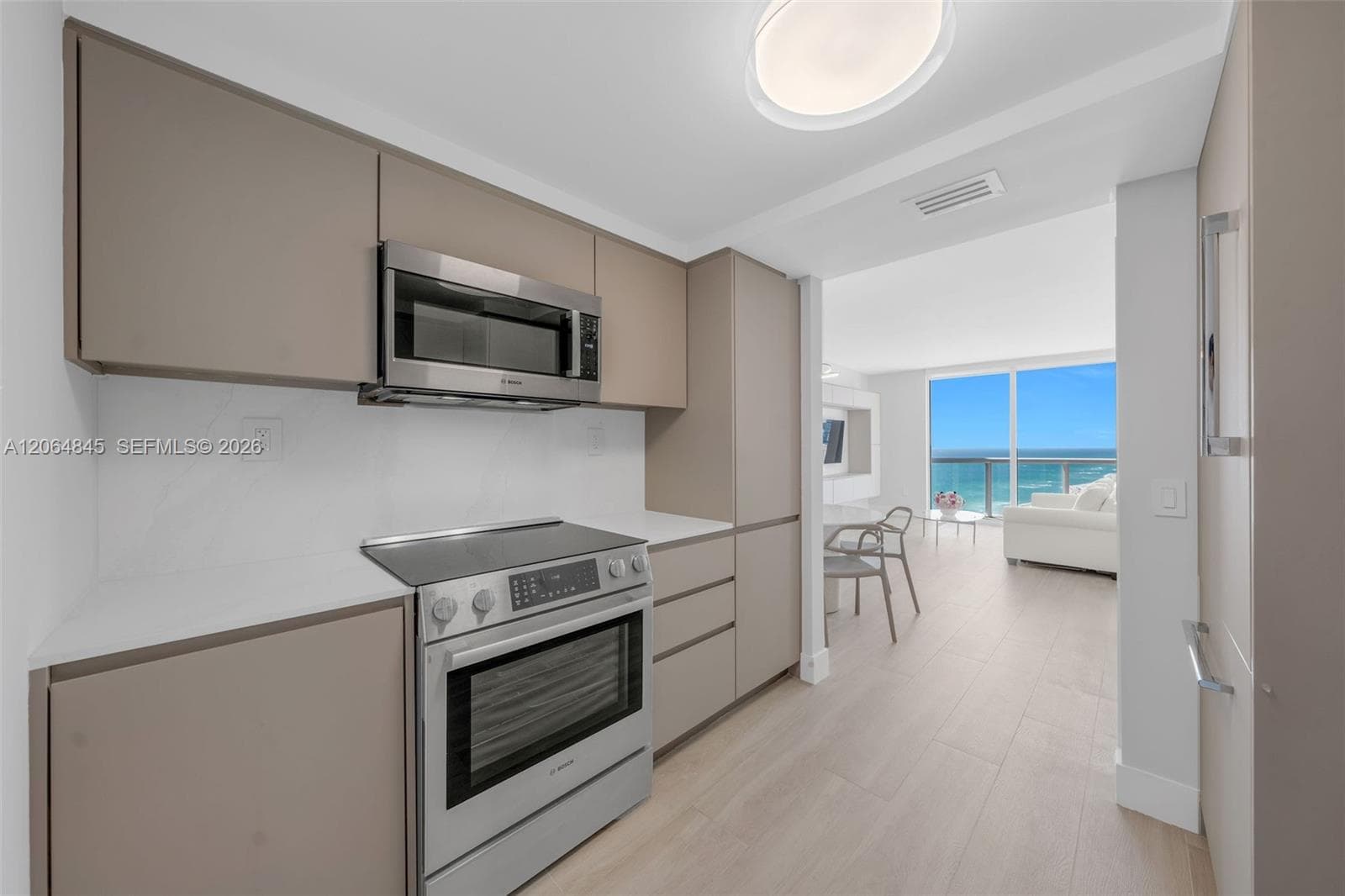 6365 Collins Ave 2804 photo 2