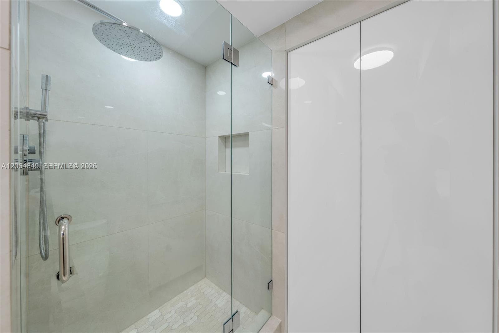 6365 Collins Ave 2804 photo 8